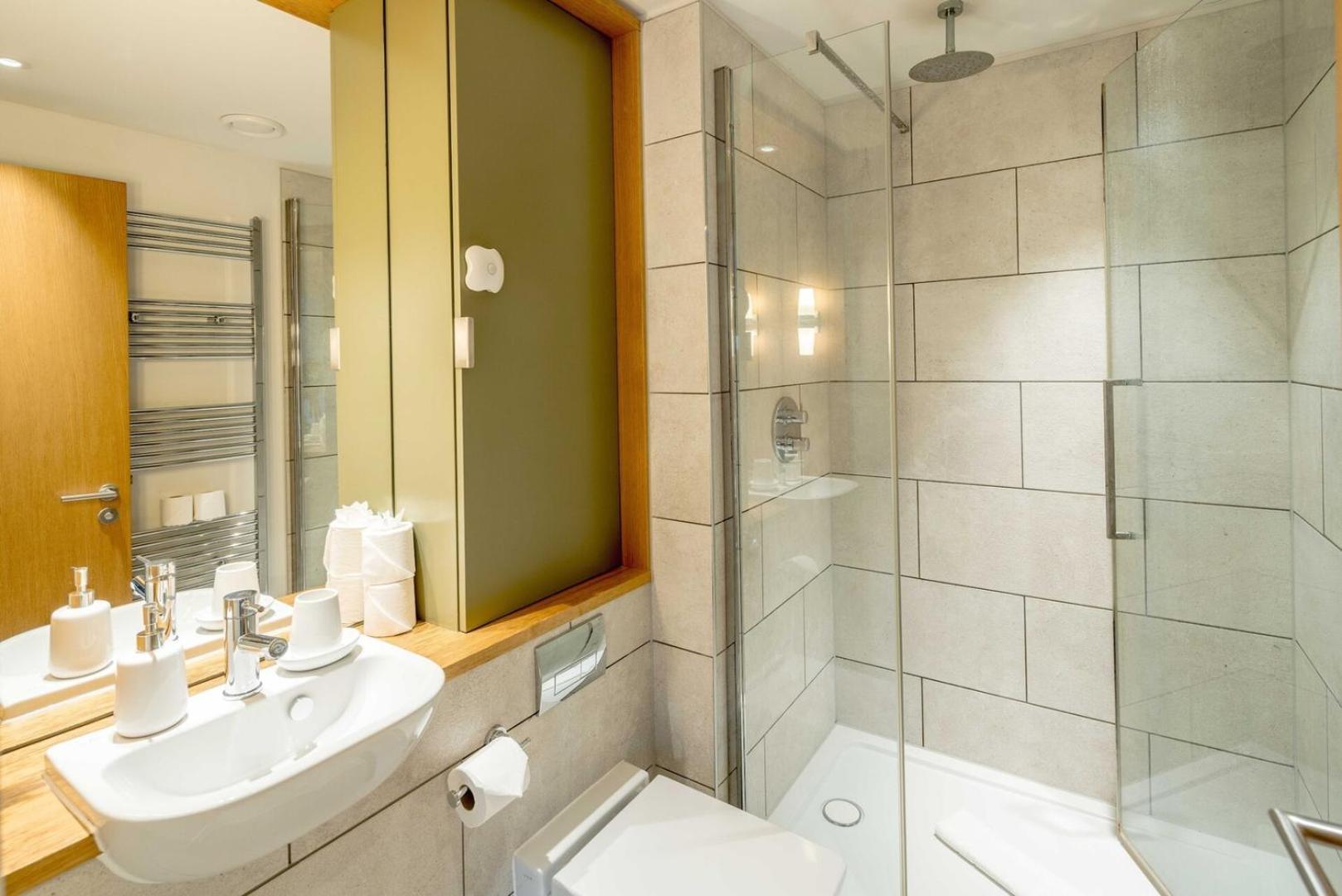 Apartamento Modern 2 Bed Flat Near O2 & Canary Wharf