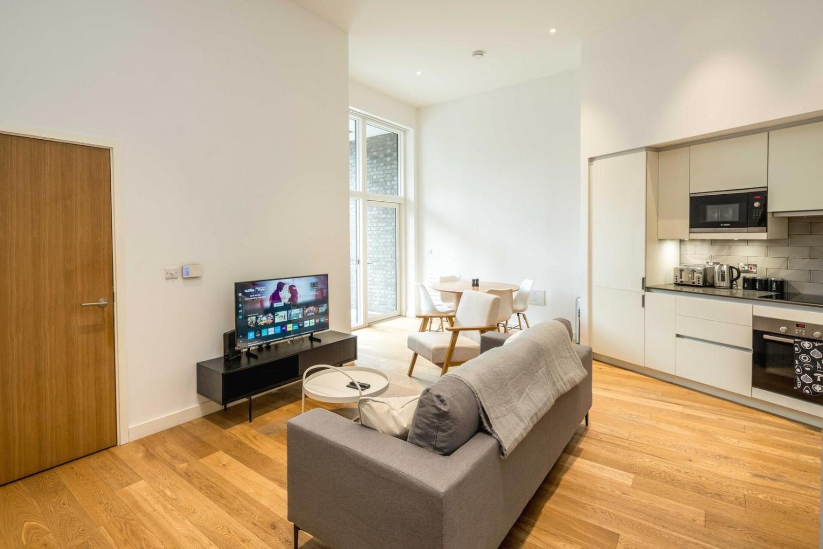 Modern 2 Bed Flat Near O2 & Canary Wharf Apartamento *